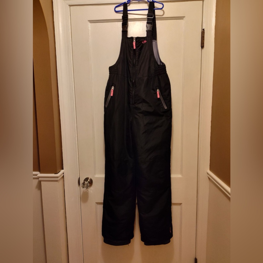 Get ready for winter with these champion unisex size xl kids 14-16 smowpants